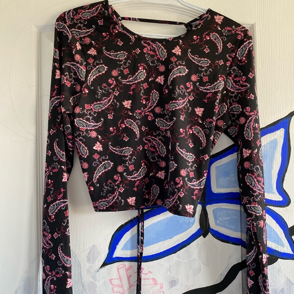 Long Sleeve tie-up